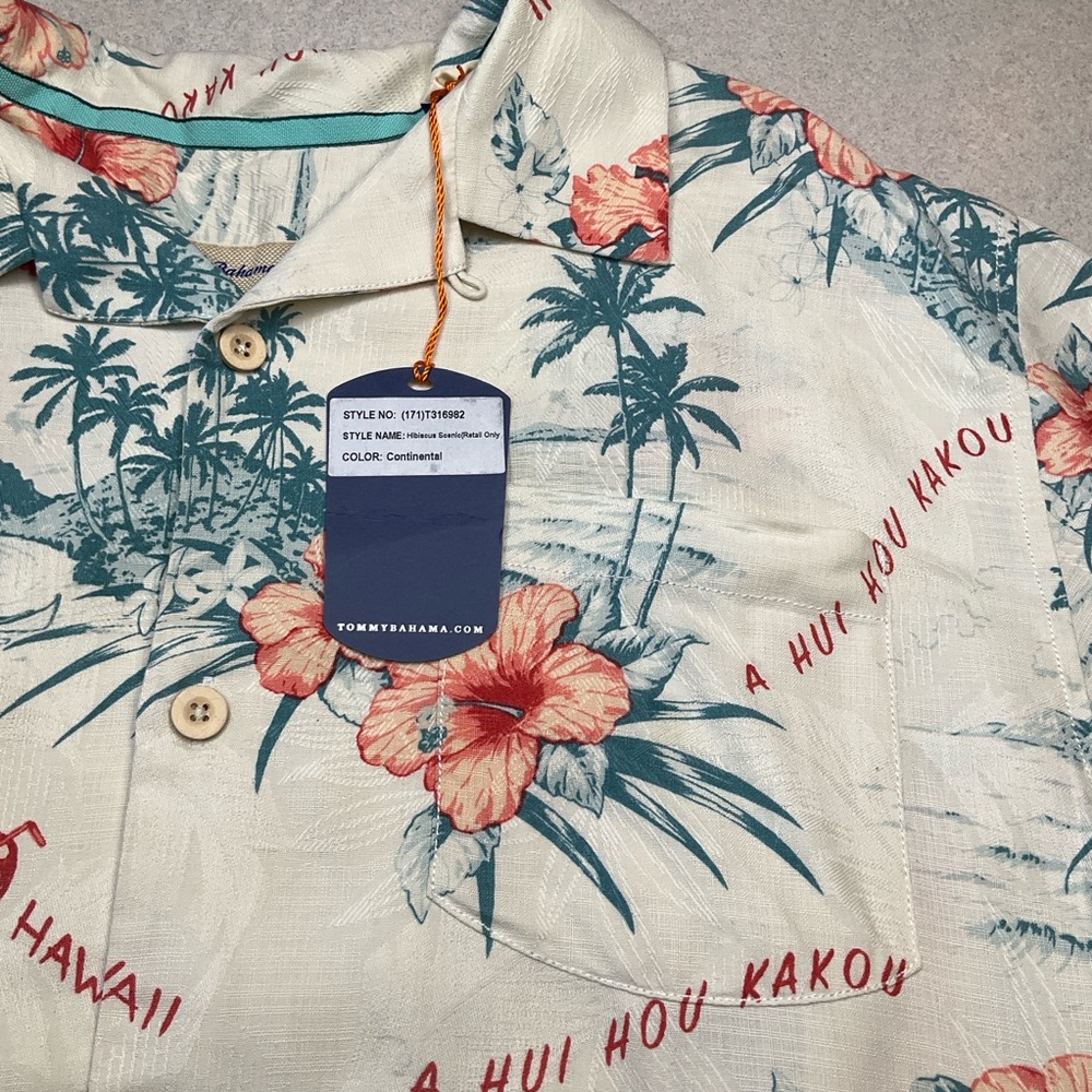 Tommy Bahama Hibiscus Scenic Camp Shirt Medium‎ 100% Silk A Hui Hou Kakou NWT - Picture 3 of 6